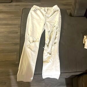 Pacsun white country jeans. Bootcut. Most flattering I’ve owned but have to sell